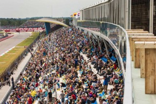 b2ap3_small_19250780_1375860322495498_3195779413523554447_o TRIBUNES TT CIRCUIT ASSEN | Kabu | Een heldere focus op resultaat